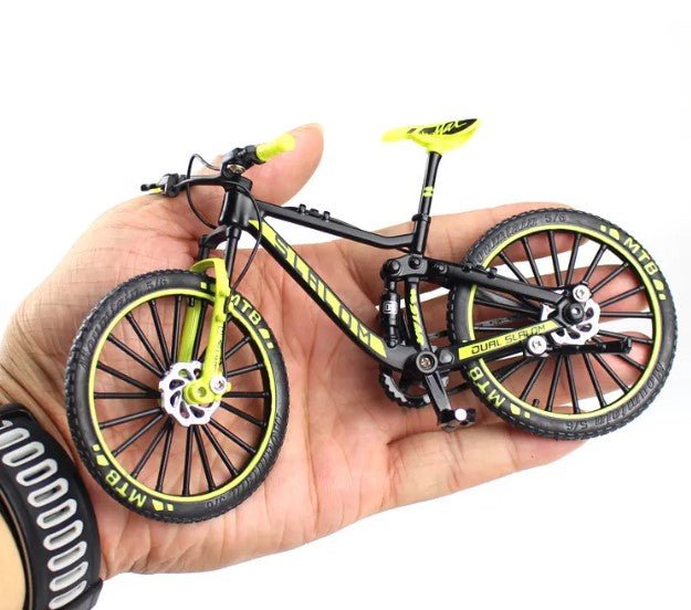 Bicycle Model Toy Ornament - Artículos HE