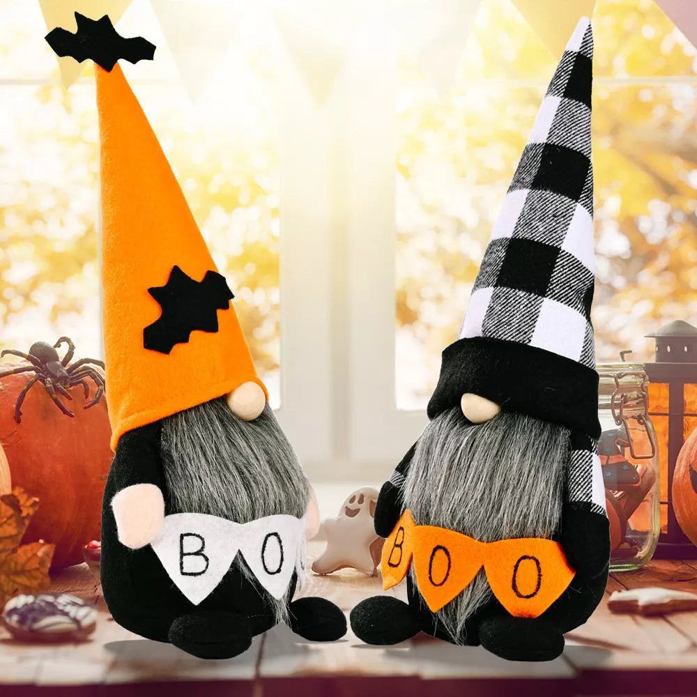 Halloween Decorative Gnome with 'BOO' Sign - Artículos HE