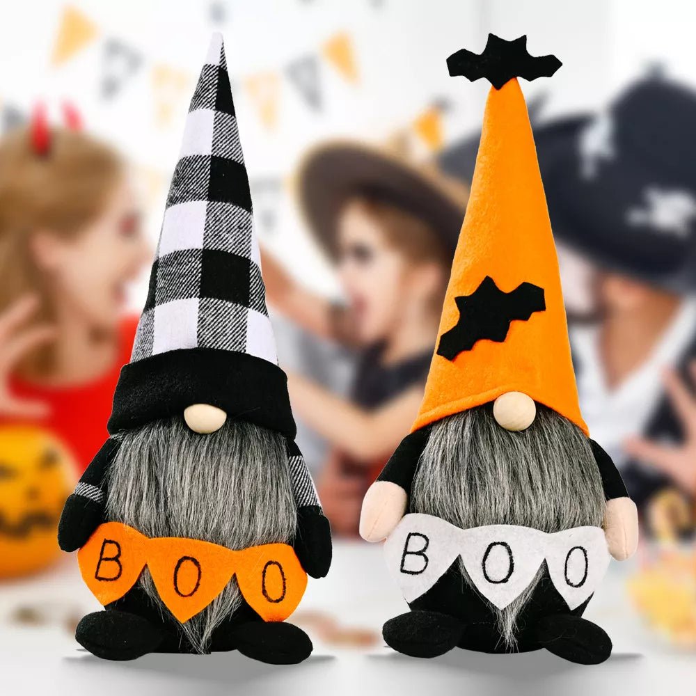 Halloween Decorative Gnome with 'BOO' Sign - Artículos HE