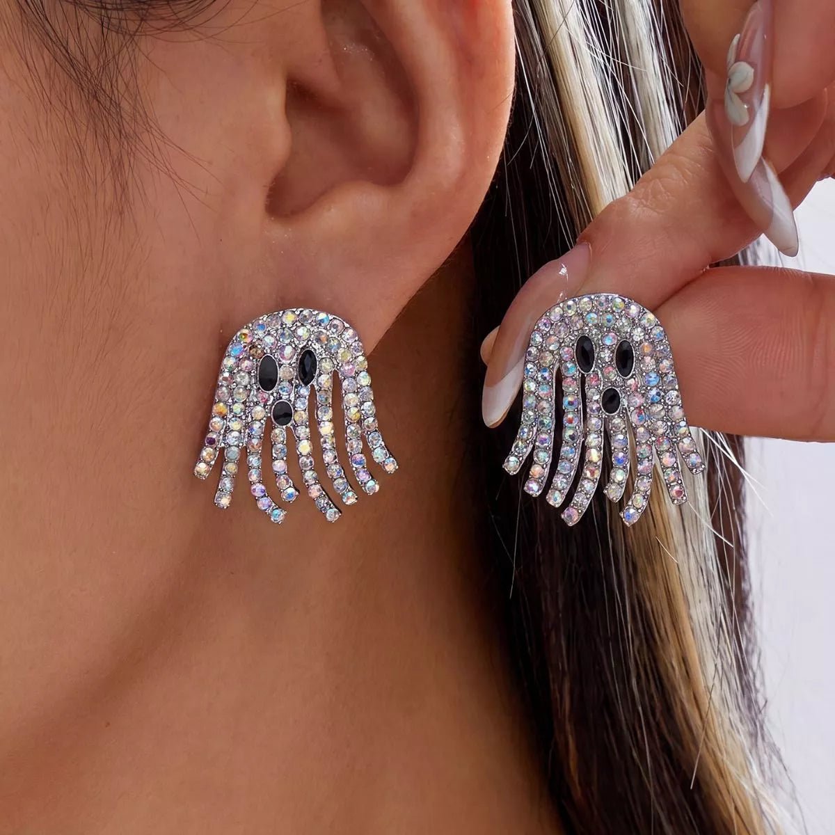 Halloween Rhinestone Ghost Shape Earrings - Artículos HE