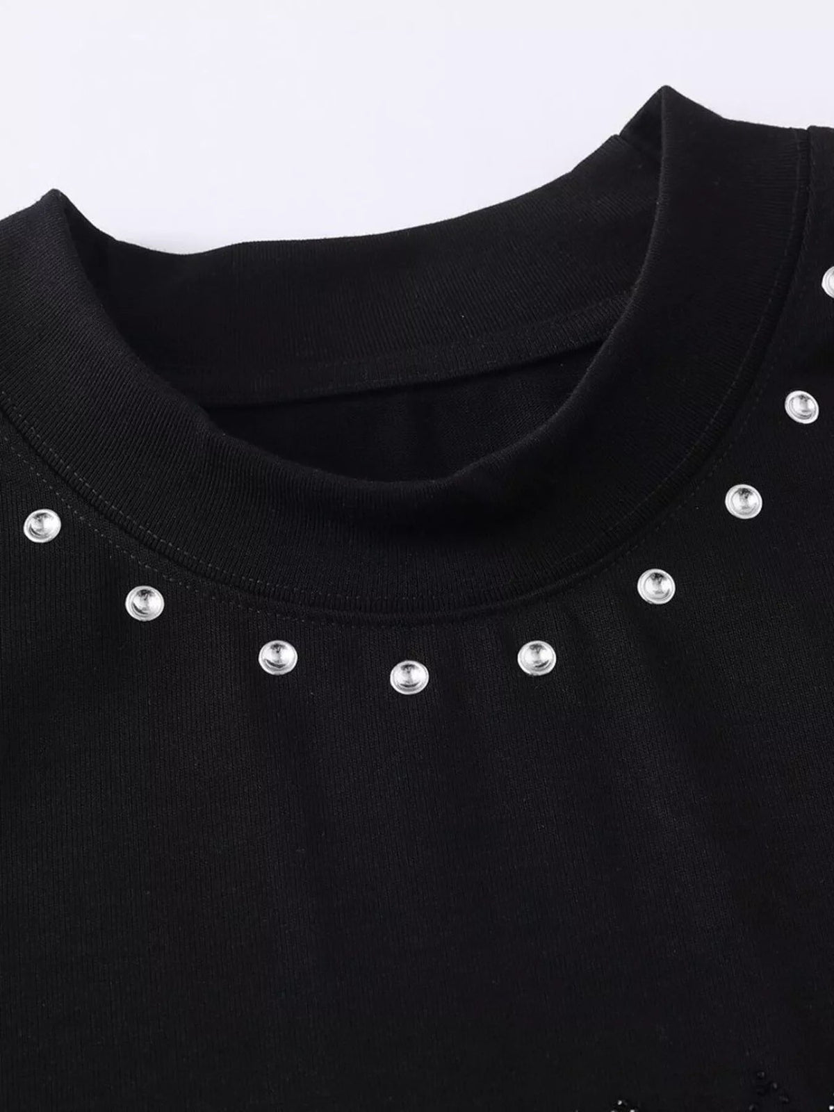 Men's Rhinestone Mock Neck T-Shirt - Artículos HE