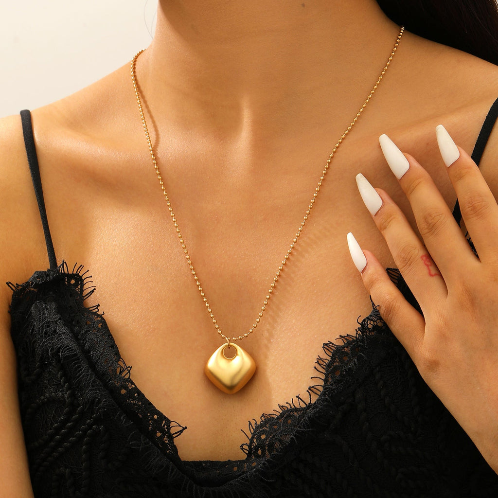 Necklace - Artículos HE