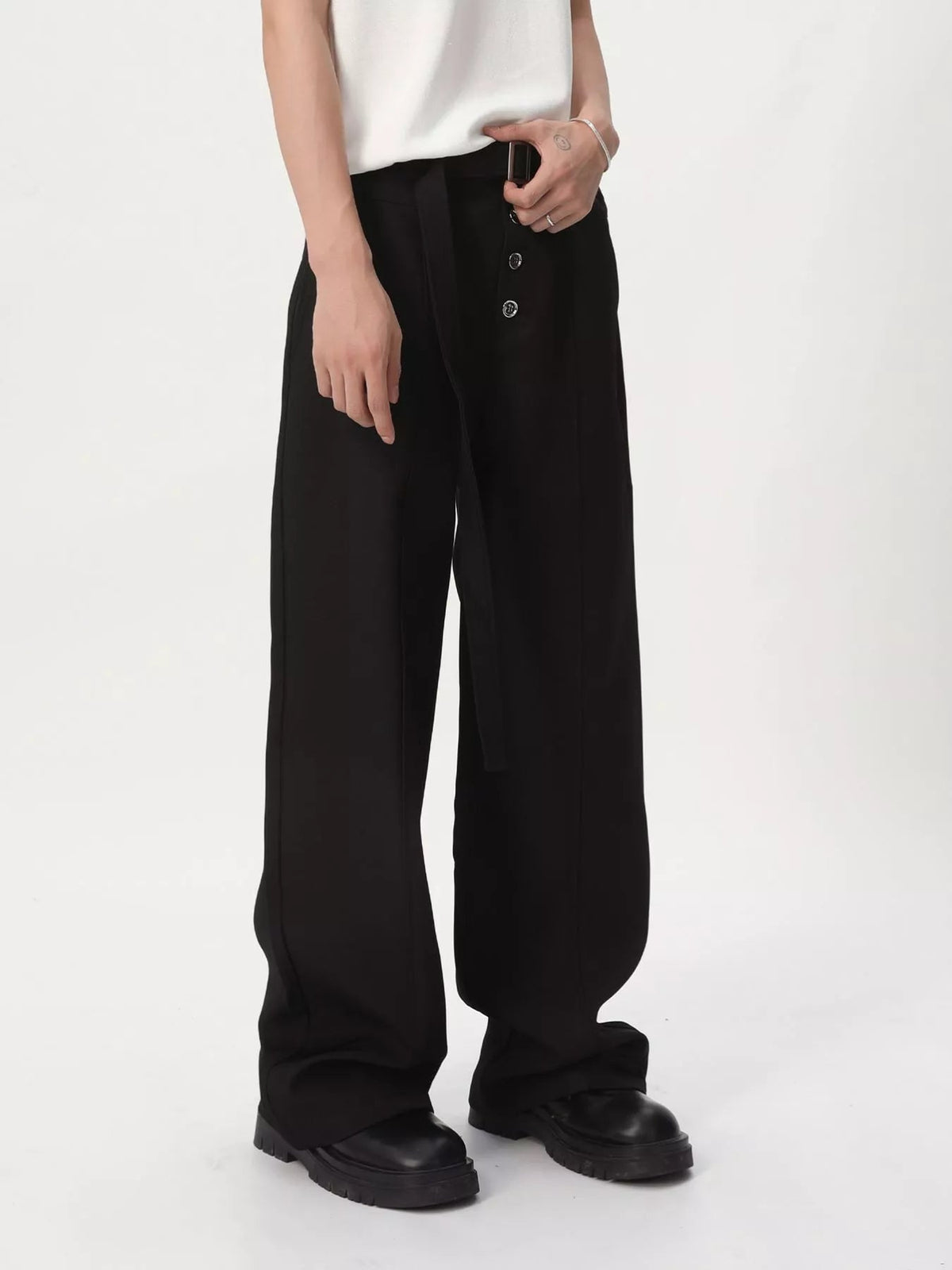 Pantalón de pernera ancha de cintura alta con cinturón para hombre - Artículos HE