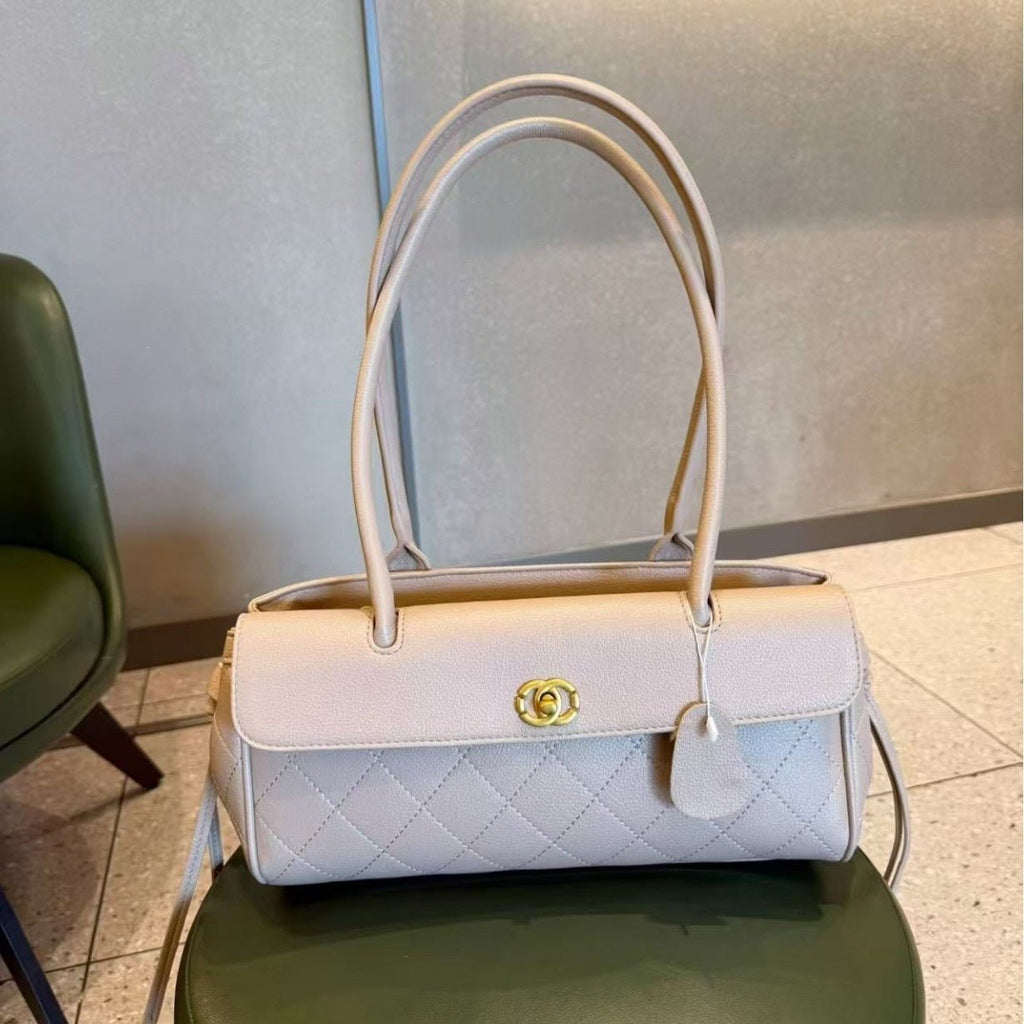 Quilted Chain Bag - Artículos HE